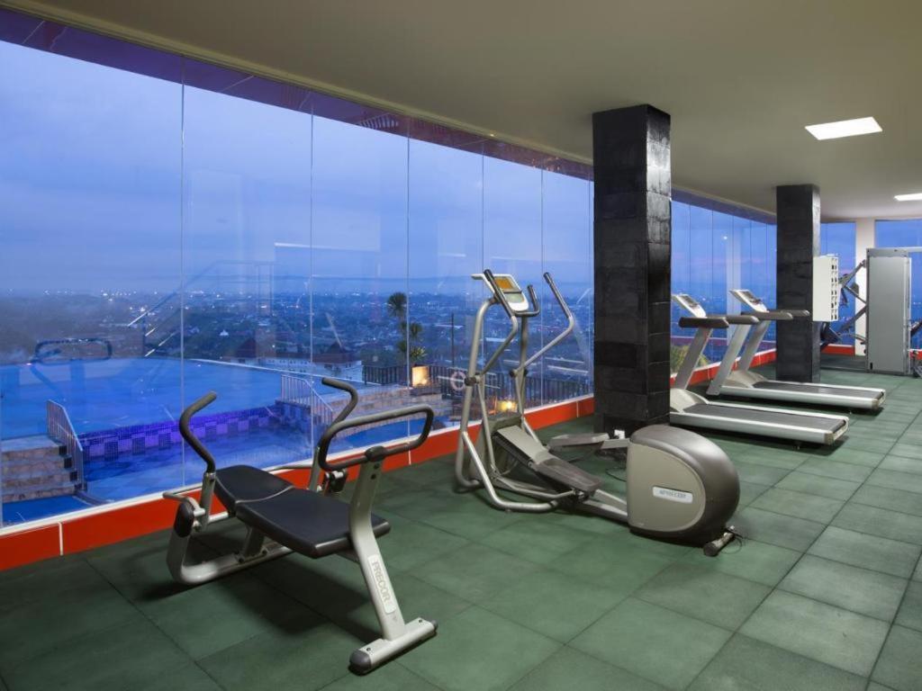 Indoluxe Hotel Jogjakarta Melati Экстерьер фото