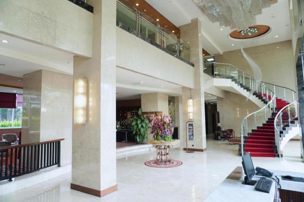Indoluxe Hotel Jogjakarta Melati Экстерьер фото