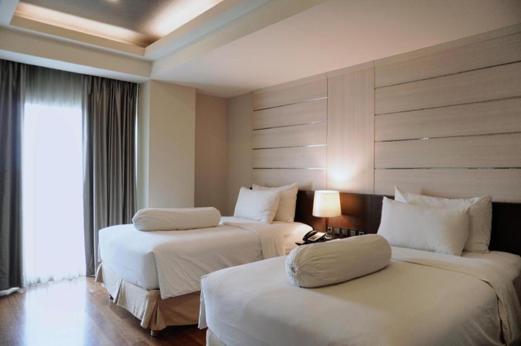 Indoluxe Hotel Jogjakarta Melati Экстерьер фото