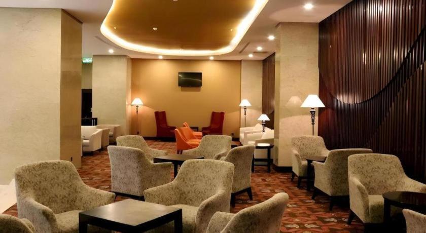 Indoluxe Hotel Jogjakarta Melati Экстерьер фото