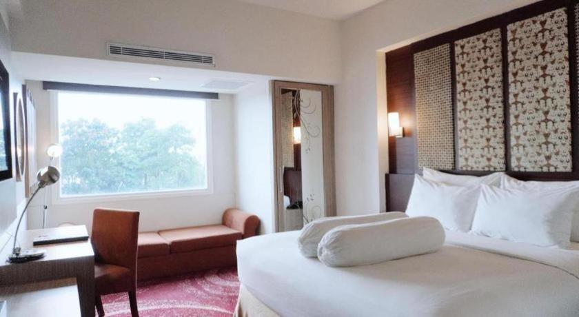 Indoluxe Hotel Jogjakarta Melati Экстерьер фото